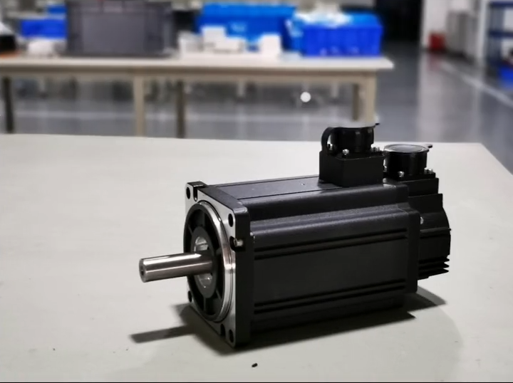 下載 (4).00_00_15_06.Still006.png 下載 (4).00_00_15_06.Still006.png